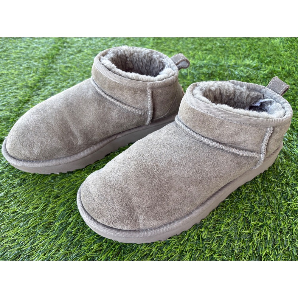 UGG Classic Ultra Mini Grey Suede Ankle Boots 1116109 Womens Size 8
